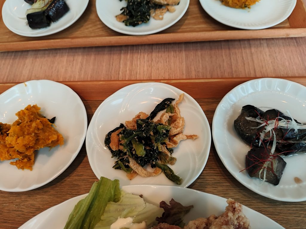 café yutori no kukan share with 栗原はるみの｢栗原さんちのお昼ごはん｣の副菜の写真